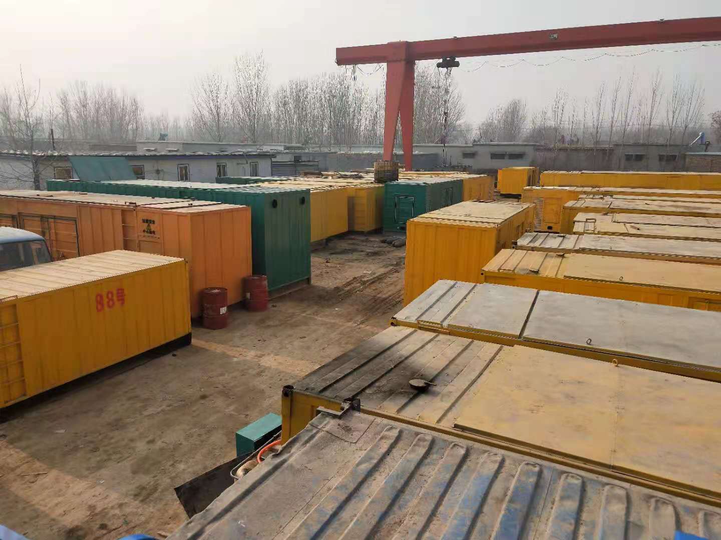 陵城租赁发电机-灰尘、风沙对柴油发电机组造成哪些不良影响？