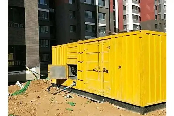 陵城发电机租赁中燃油压力过低会对发动机的哪些部件造成损坏？